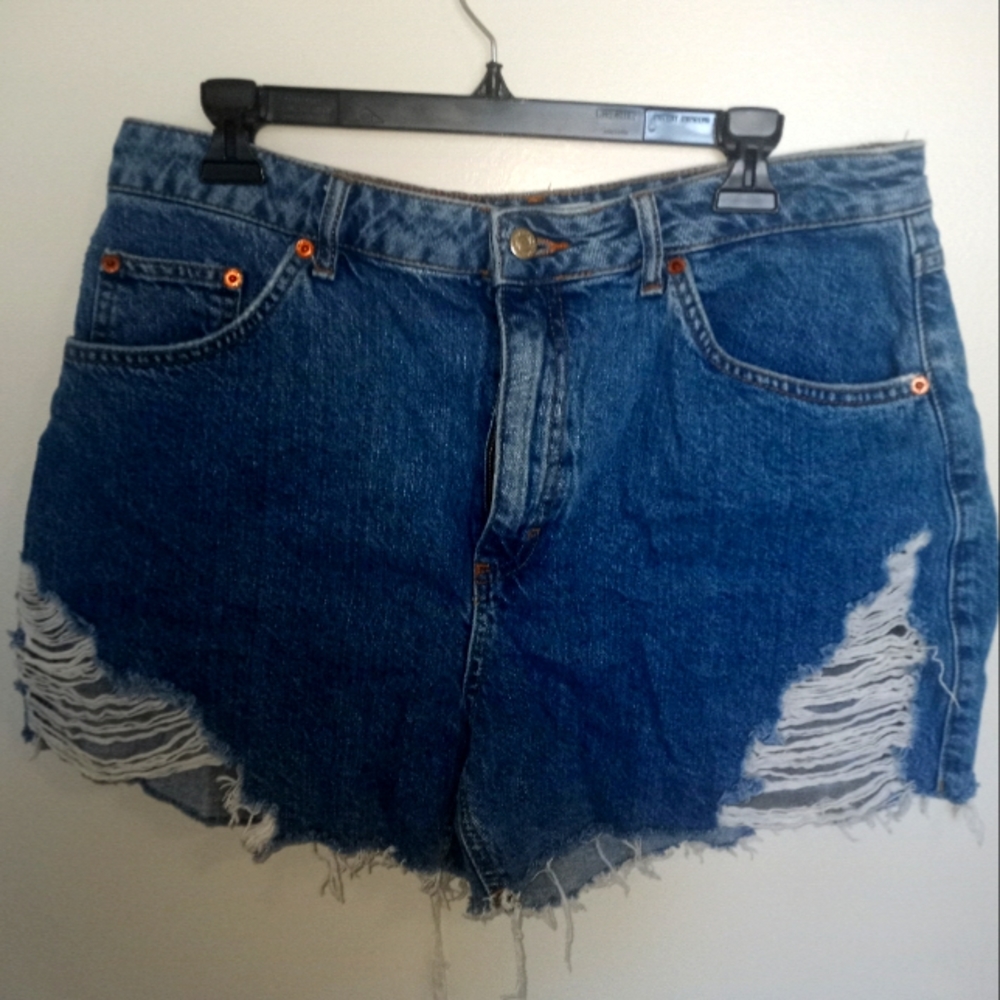 Cutoff Topshop shorts